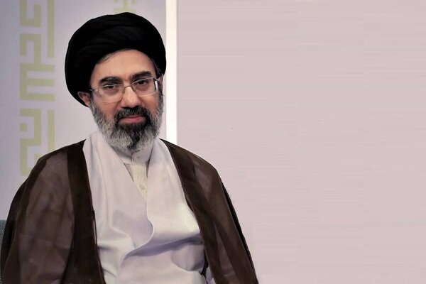 دعوت رهبر انقلاب به کاشت نهال در روز طبیعت